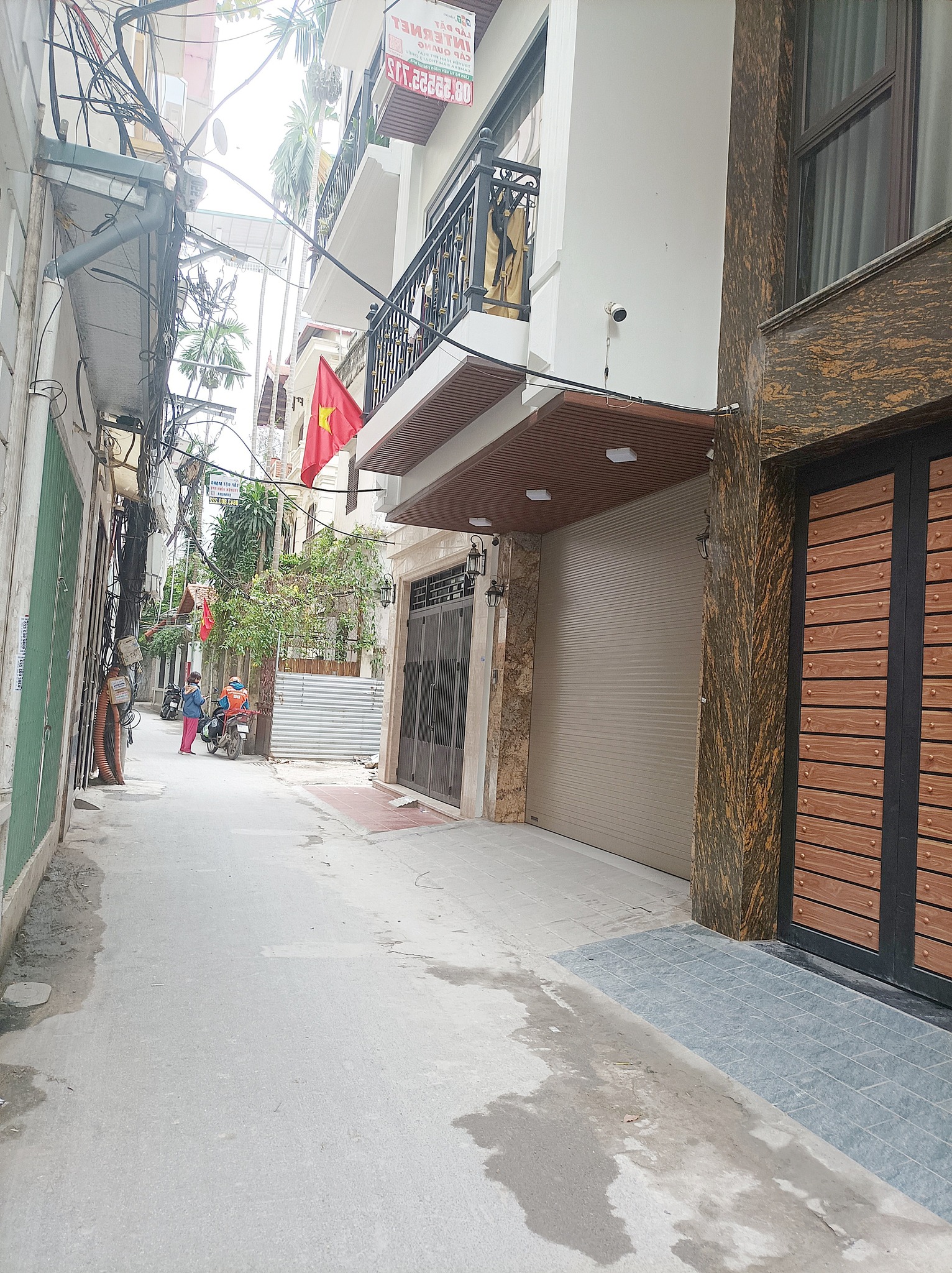 Nhà 72m² Lạc Long Quân, Tây Hồ - Vị trí đắc địa, 7 tầng kinh doanh tốt