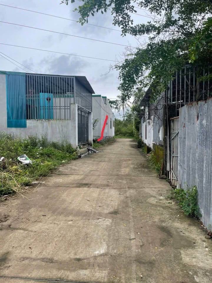 Bán gấp lô đất 100m2 phường Thành Nhất, Đắk Lắk