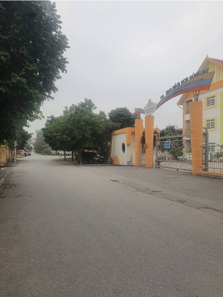 Đông Dư, Gia Lâm, mặt tiền 4.5m, trung tâm kết nối, giá hời