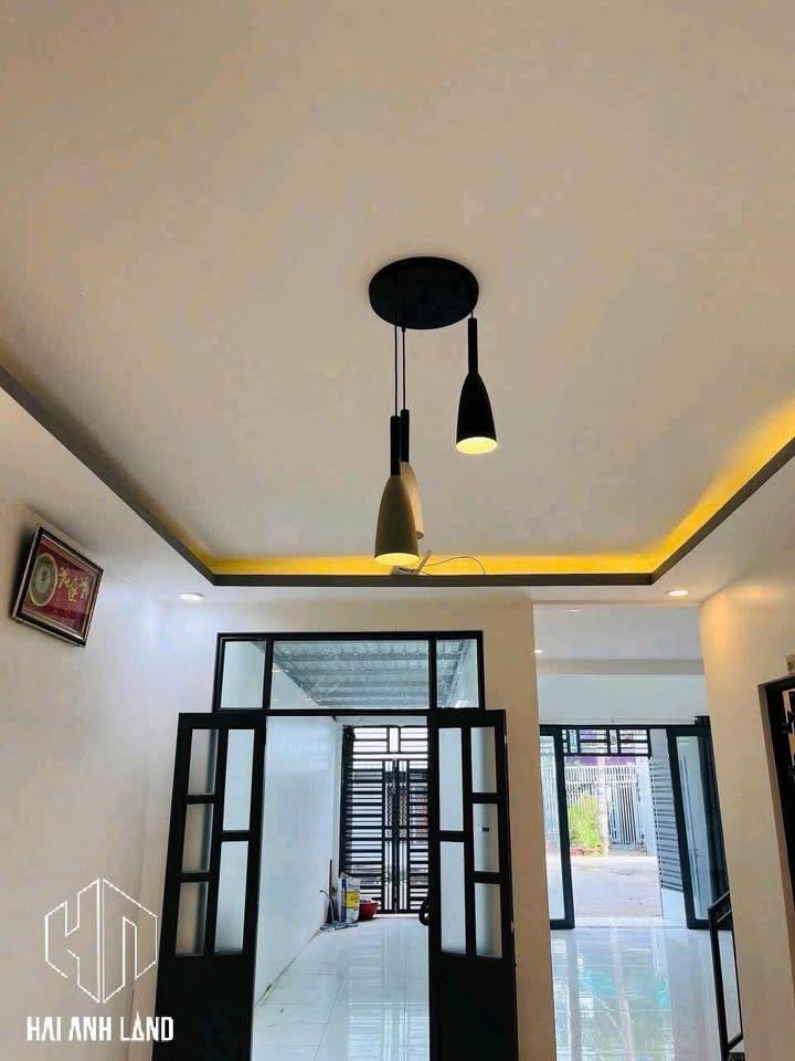 Nhà 1 trệt 1 lầu hẻm Nguyễn Tuân, Rạch Giá, gần chợ 30/4