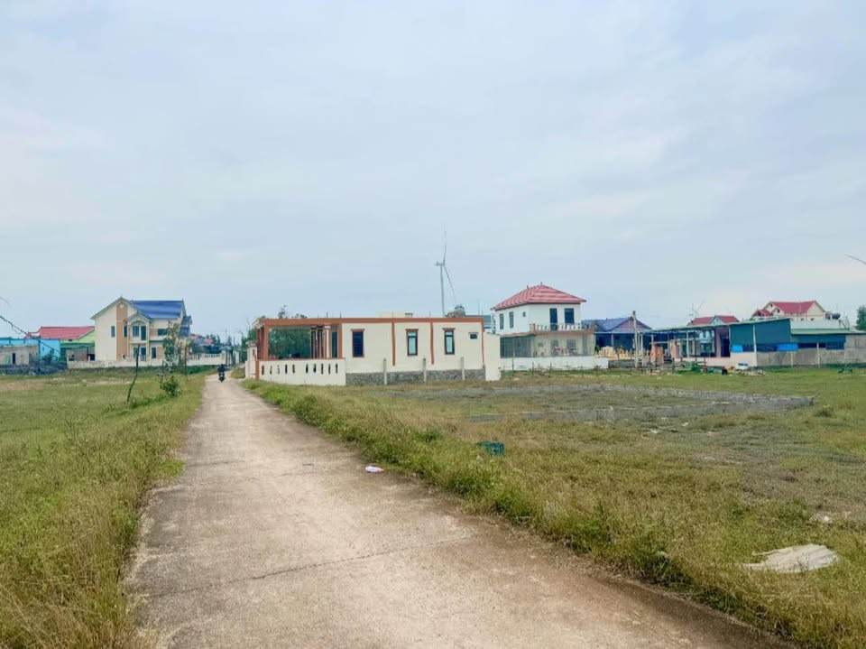 Bước chân vào thế giới đầu tư đầy tiềm năng với lô đất biển tuyệt đẹp tại cửa thôn Hải Ninh, Quảng Bình