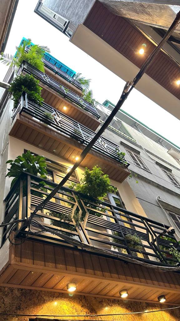 Nhà dân xây 7 tầng, 50m ra mặt phố Tôn Đức Thắng, kinh doanh đỉnh, chỉ 11 tỷ