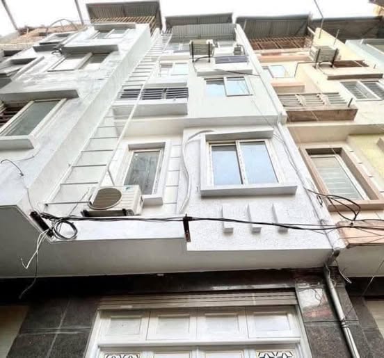 Tòa CCMN Láng Thượng - 42m², 5 tầng, 9 ngủ khép kín - Dòng tiền 40 triệu/tháng