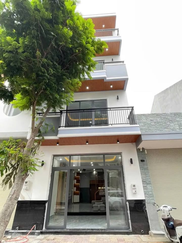 Nhà 4 tầng siêu xinh xắn tại khu K1, Phan Rang đang chờ chủ mới rước về dinh