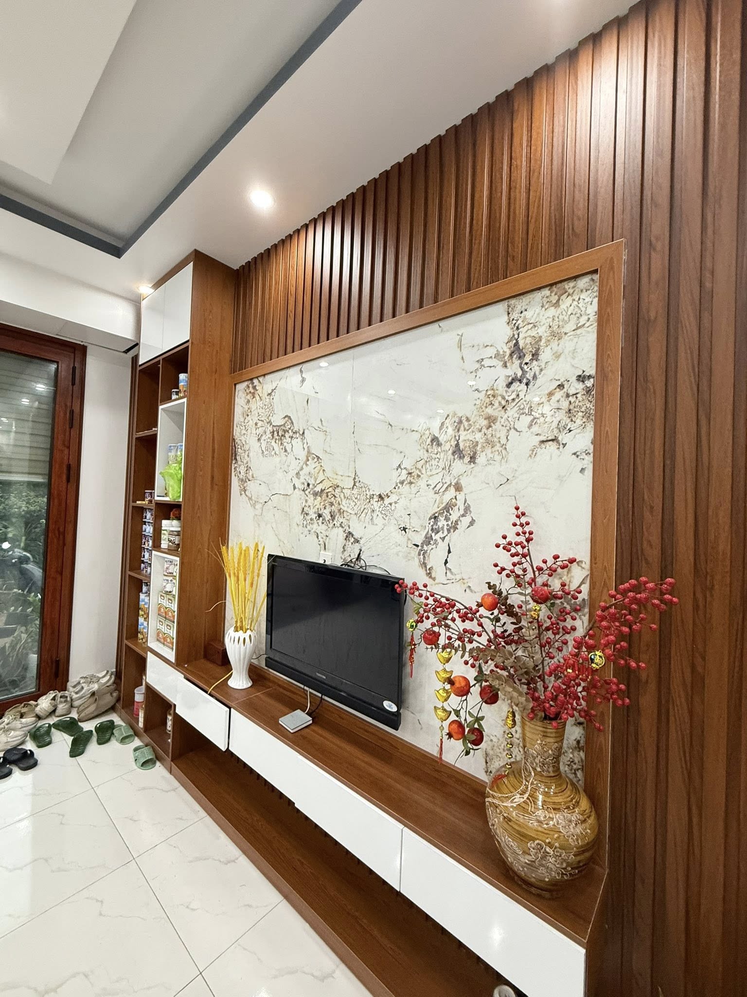 Nhà riêng 3 tầng độc lập tọa lạc tại khu dân cư Xích Thổ, phường Hồng Thái, thành phố Hải Phòng