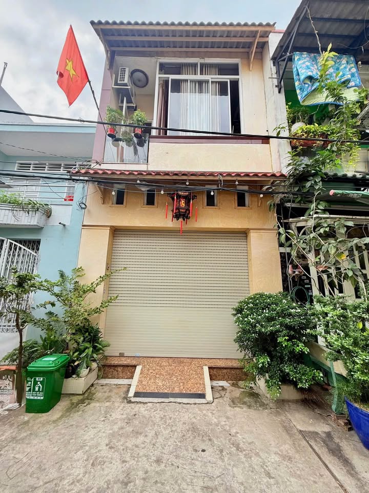 Nhà riêng tọa lạc tại hẻm 194 đường Chiến Lược, phường Bình Trị Đông