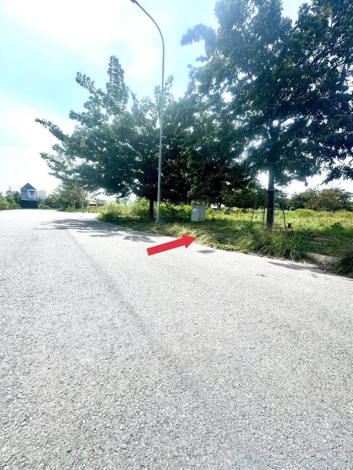 Mặt tiền DX 002 Phú Mỹ, giá siêu yêu thương