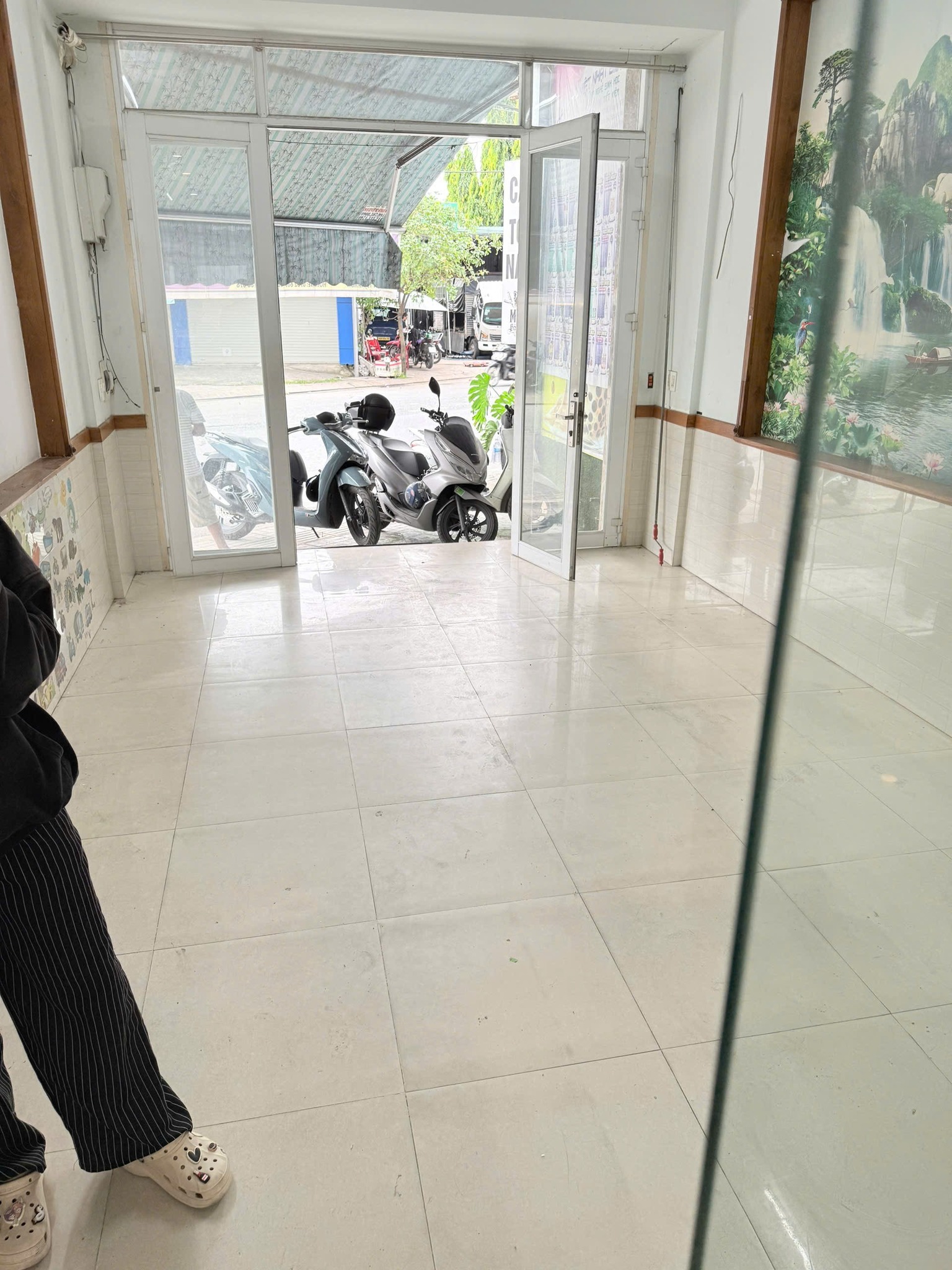 Nhà mặt tiền Tân Chánh Hiệp 10, Quận 12, 4x14m, 2 lầu, 3 ngủ, 12 triệu/tháng - Rent Now