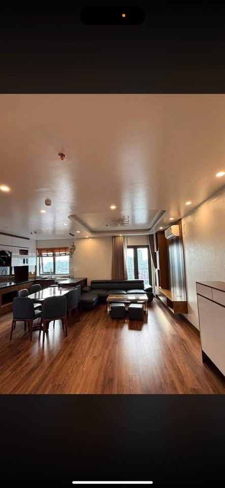 Căn hộ 85m2 full nội thất cao cấp, sẵn sàng dọn vào ở ngay tại Thái Bình