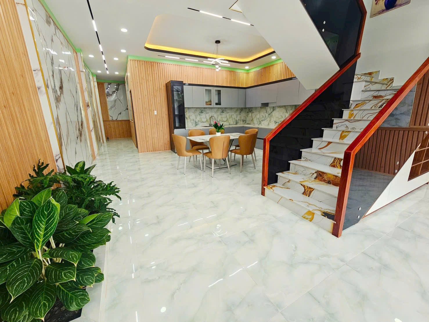 Nhà mới 100%, 3 ngủ, 2,85 tỷ - Sổ hồng hoàn công