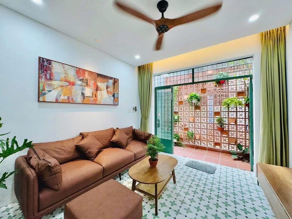 Nhà nguyên căn full nội thất, 3 phòng ngủ, siêu thoáng, giá tốt Bình Thạnh