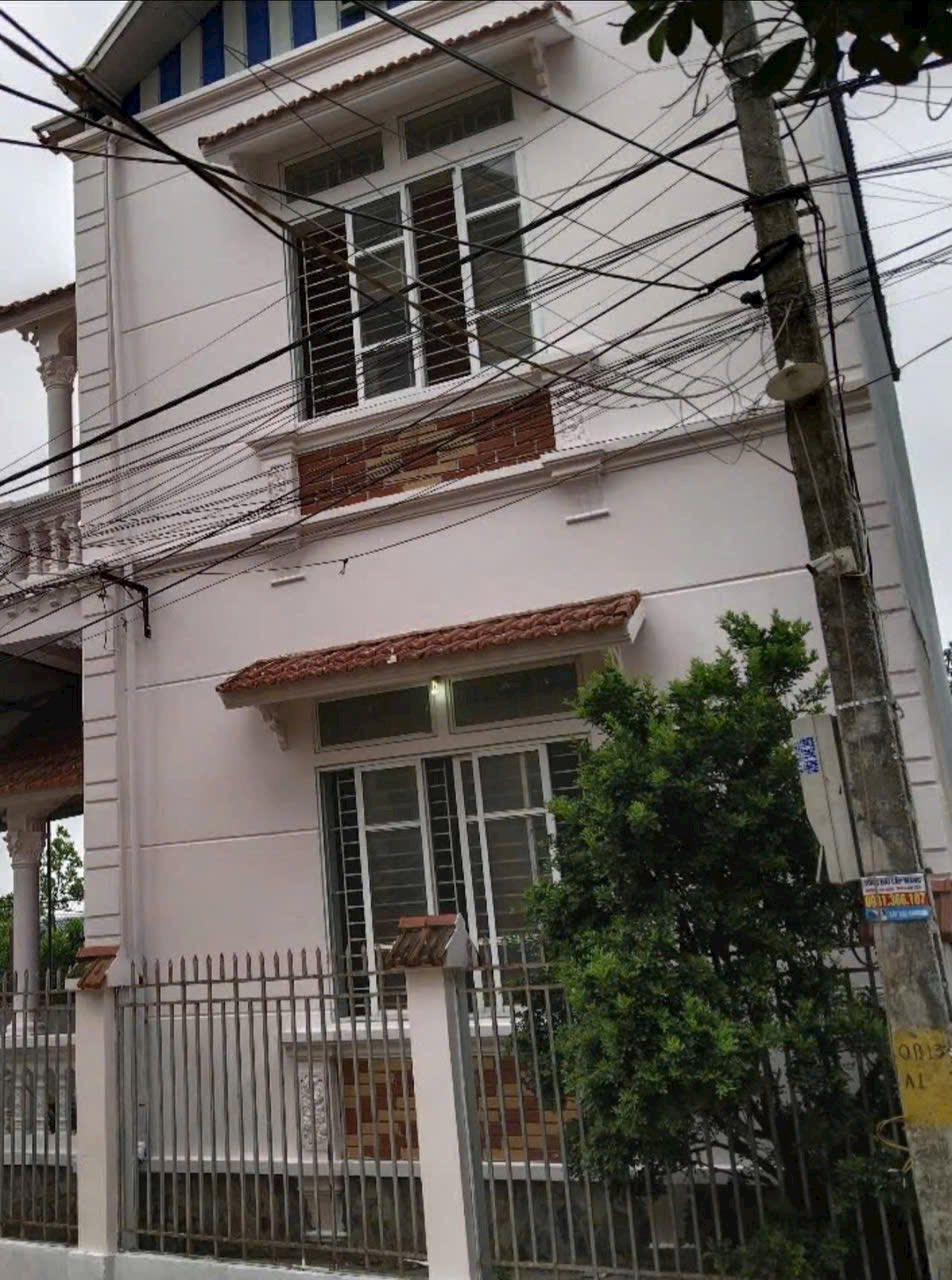 Nhà lô góc 146m² Chương Mỹ, kinh doanh đỉnh, sổ vuông đẹp