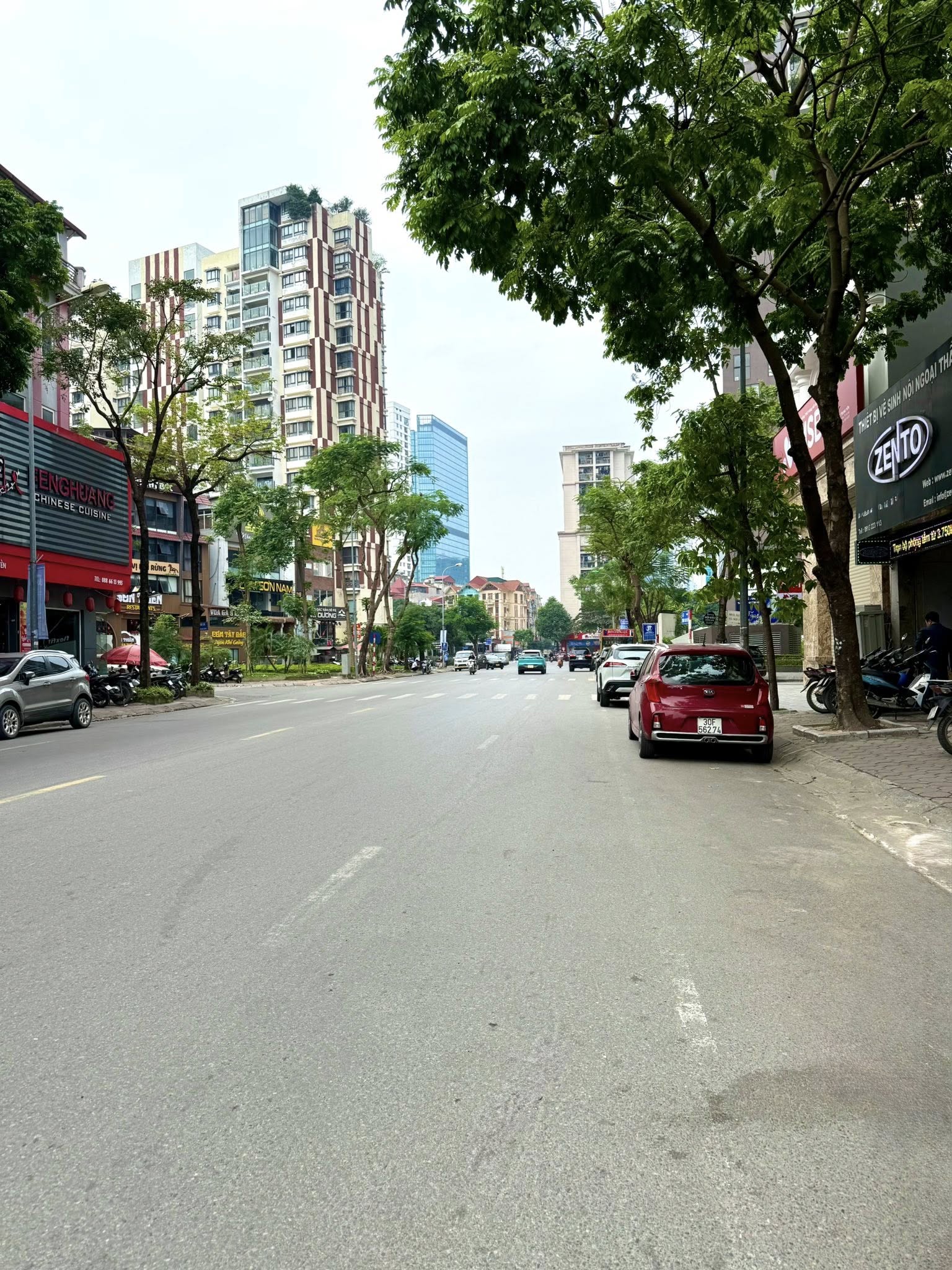 Bán nhà mặt phố Trần Kim Xuyến, Cầu Giấy - kinh doanh đắc lợi, 90m2