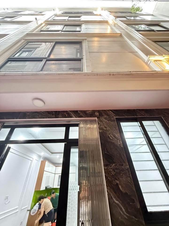 Nhà mới tinh 40m² hơn 7 tỷ, cách ô tô tránh 10m - xách vali vào ở ngay