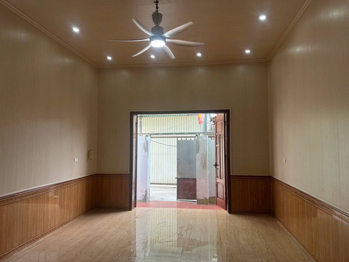 Nhà mới xây chắc chắn, sẵn sàng dọn vào ở ngay tại Điền Xá, Sóc Sơn, Hà Nội