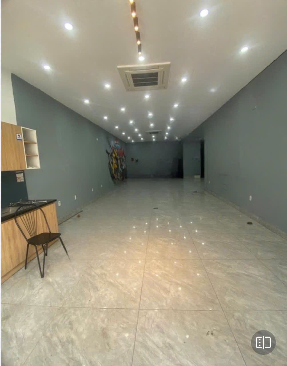 Mặt bằng Nguyễn Công Trứ 100m², 5,5m mặt tiền, giá 22 củ/tháng, bao thuê