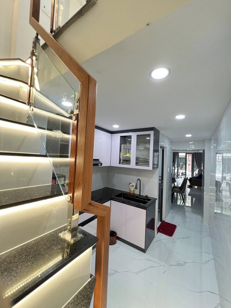 Nhà mặt tiền kinh doanh siêu hiếm tại đường Nhật Tảo