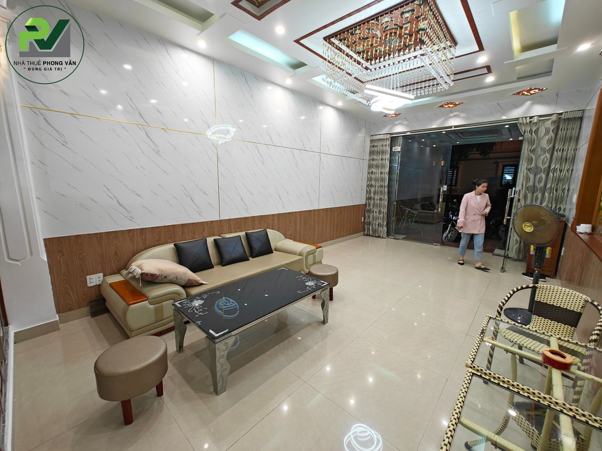 Cho thuê nhà 4 tầng full đồ, 70m2, 4 phòng ngủ tại ngõ Văn Cao, Hải Phòng