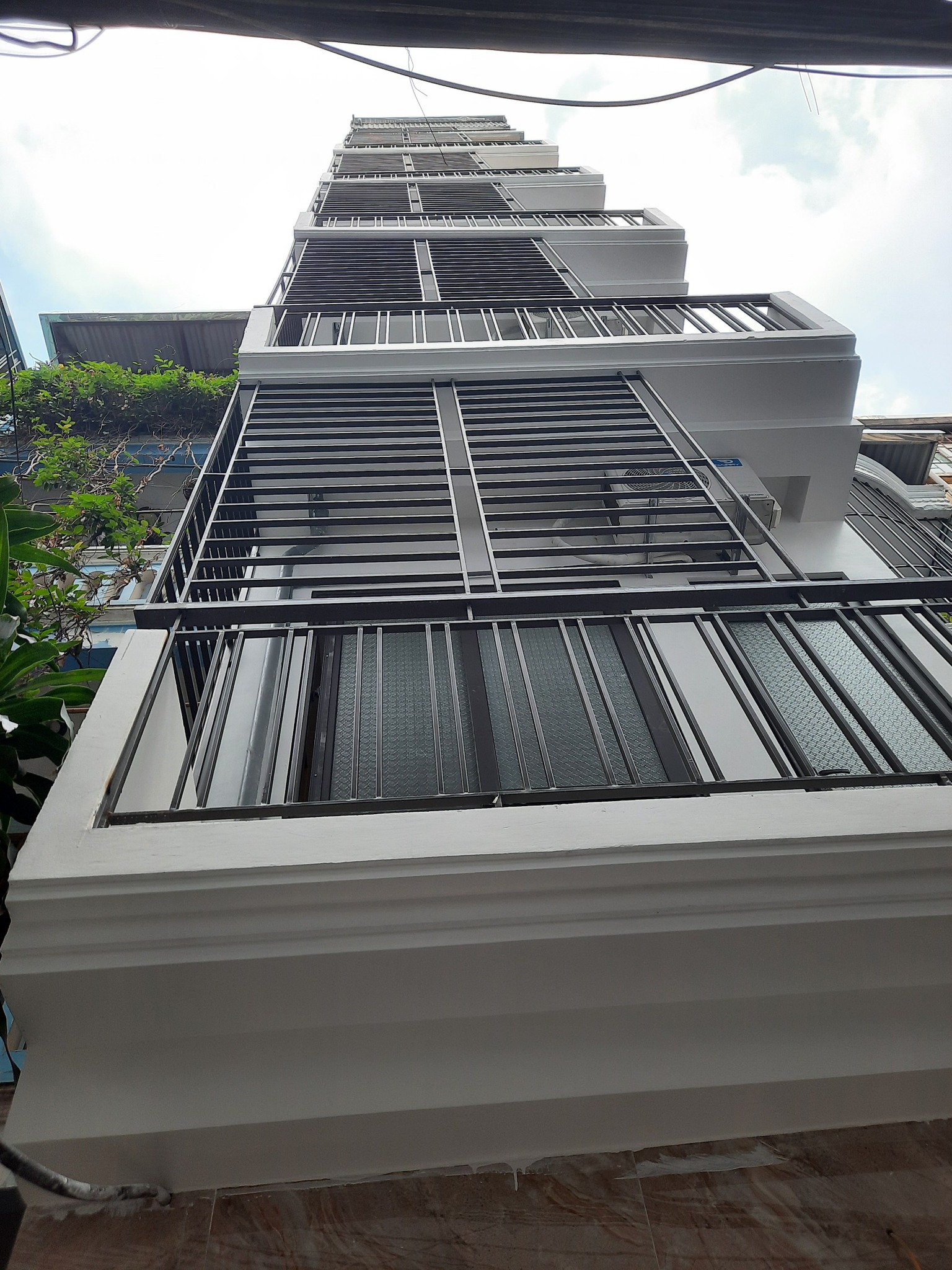 Bán tòa CCMN 7 tầng thang máy, hai mặt ngõ, phố Yên Hòa, 10 phòng khép kín full đồ