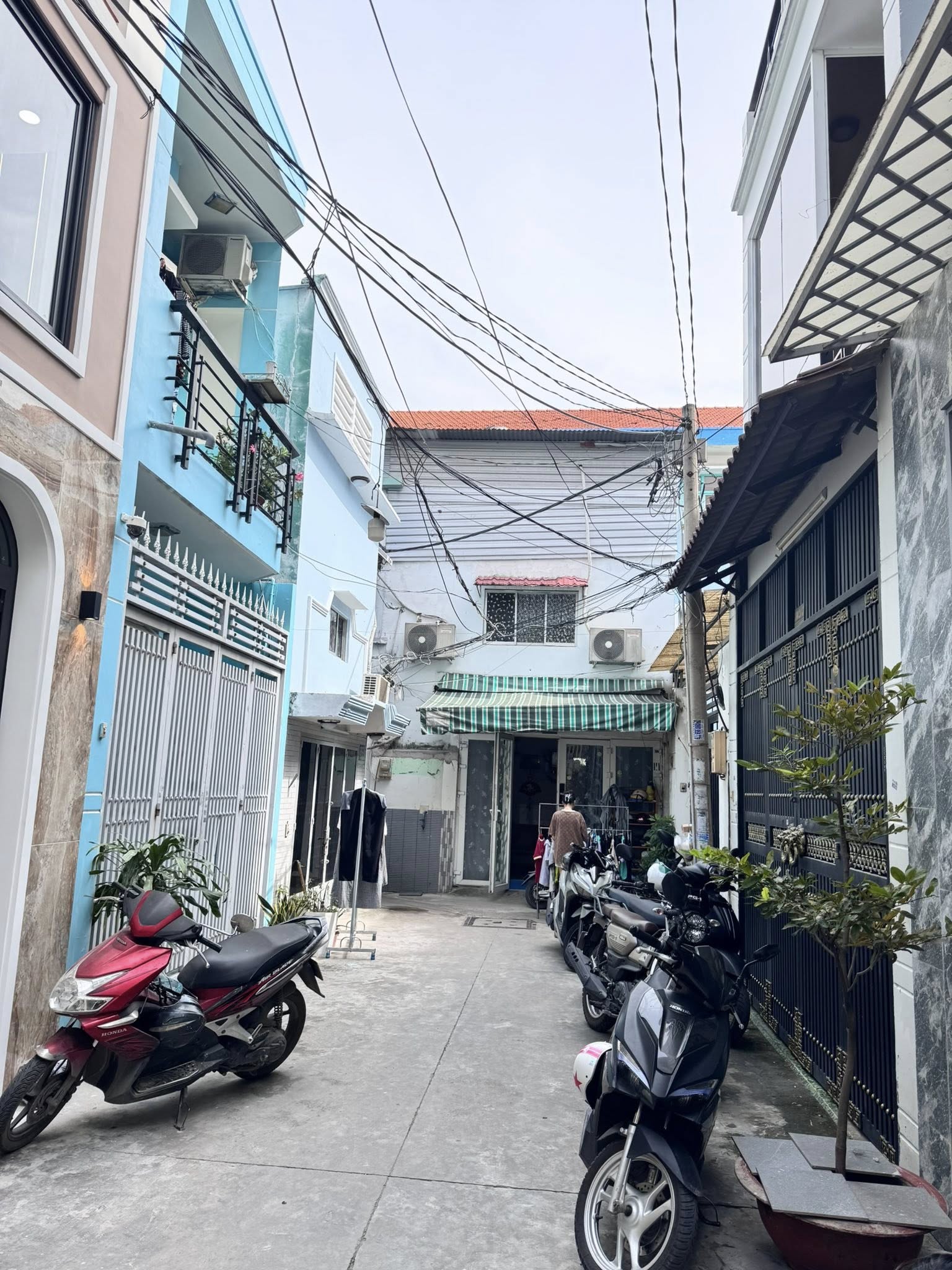 Căn hộ hàng hiệu Nguyễn Thái Sơn, nở hậu 7m, 7 phòng xịn sò, 5 phút tới sân bay