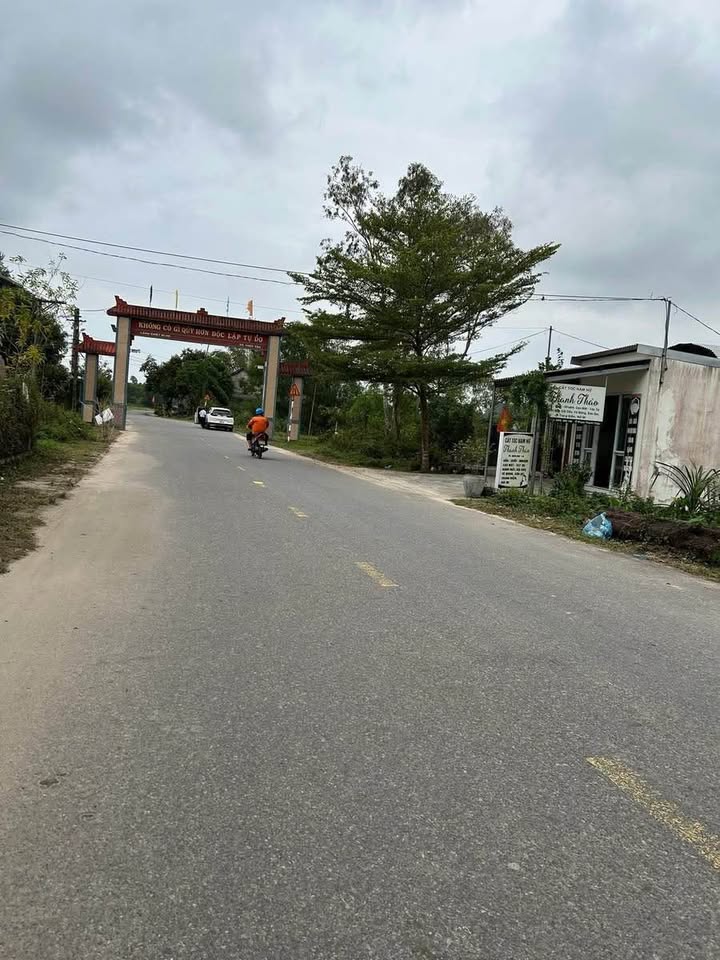 Đất Trần Hoàn Chiếc Bi, nở hậu, mặt tiền đắc địa, giá hời cho nhà đầu tư