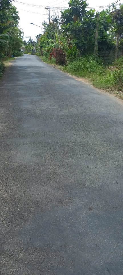 Siêu phẩm nhà 1 trệt 1 lầu xây dựng kiên cố, tọa lạc tại mặt tiền lộ nhựa xã Phú Túc