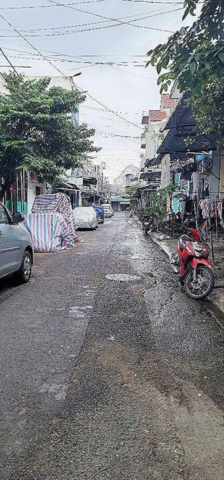 Bán nhà trọ dòng tiền 9 triệu/tháng, 123.8m2, ngang 5.5m, gần Nguyễn Thượng Hiền, Dĩ An