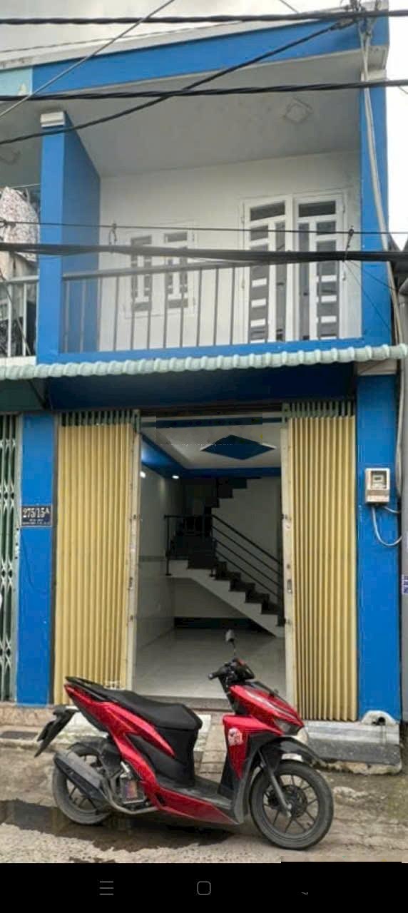 Bán nhà ngay ngã tư Ga Quận 12