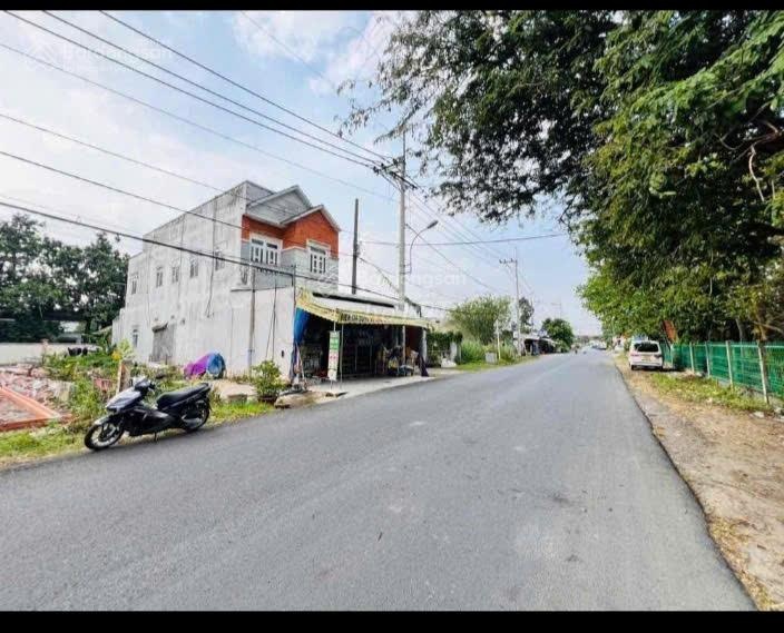 Chủ Kẹt Tiền Bán Lỗ Lô Đất Thổ Cư 95m2 Gần Khu Công Nghiệp Tây Bắc .Giá 800tr, Sổ Hồng Riêng