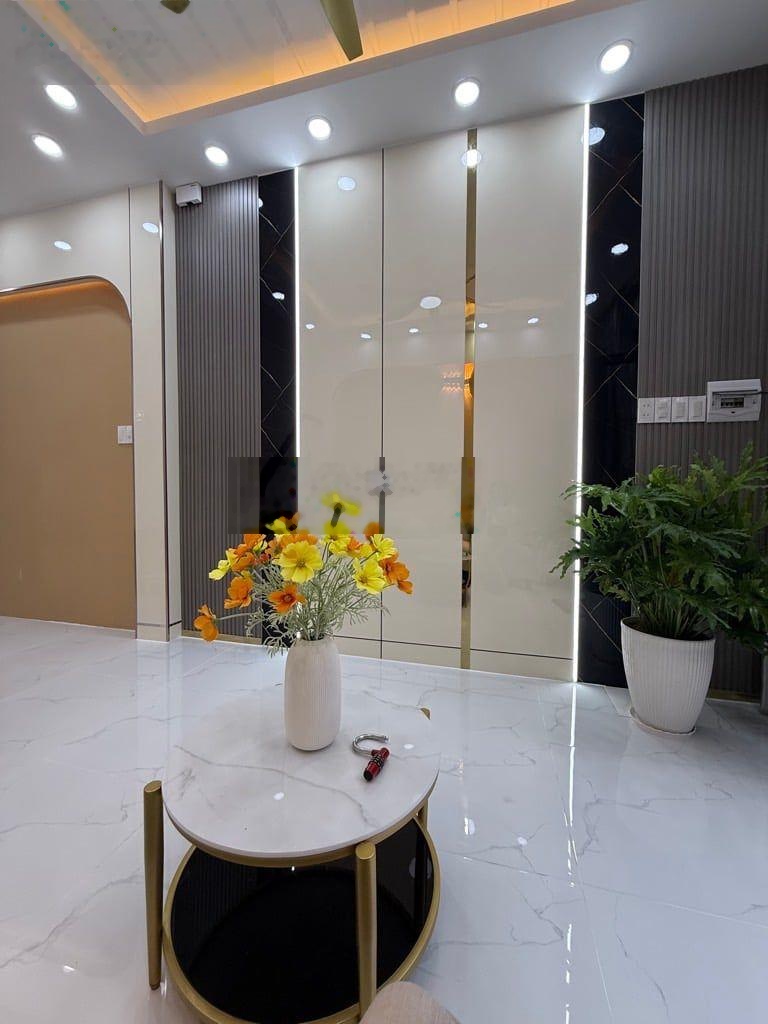 Quang trung, 4,268 tỷ - 2 phòng ngủ, 2 tầng, gần emart , chợ, trường học