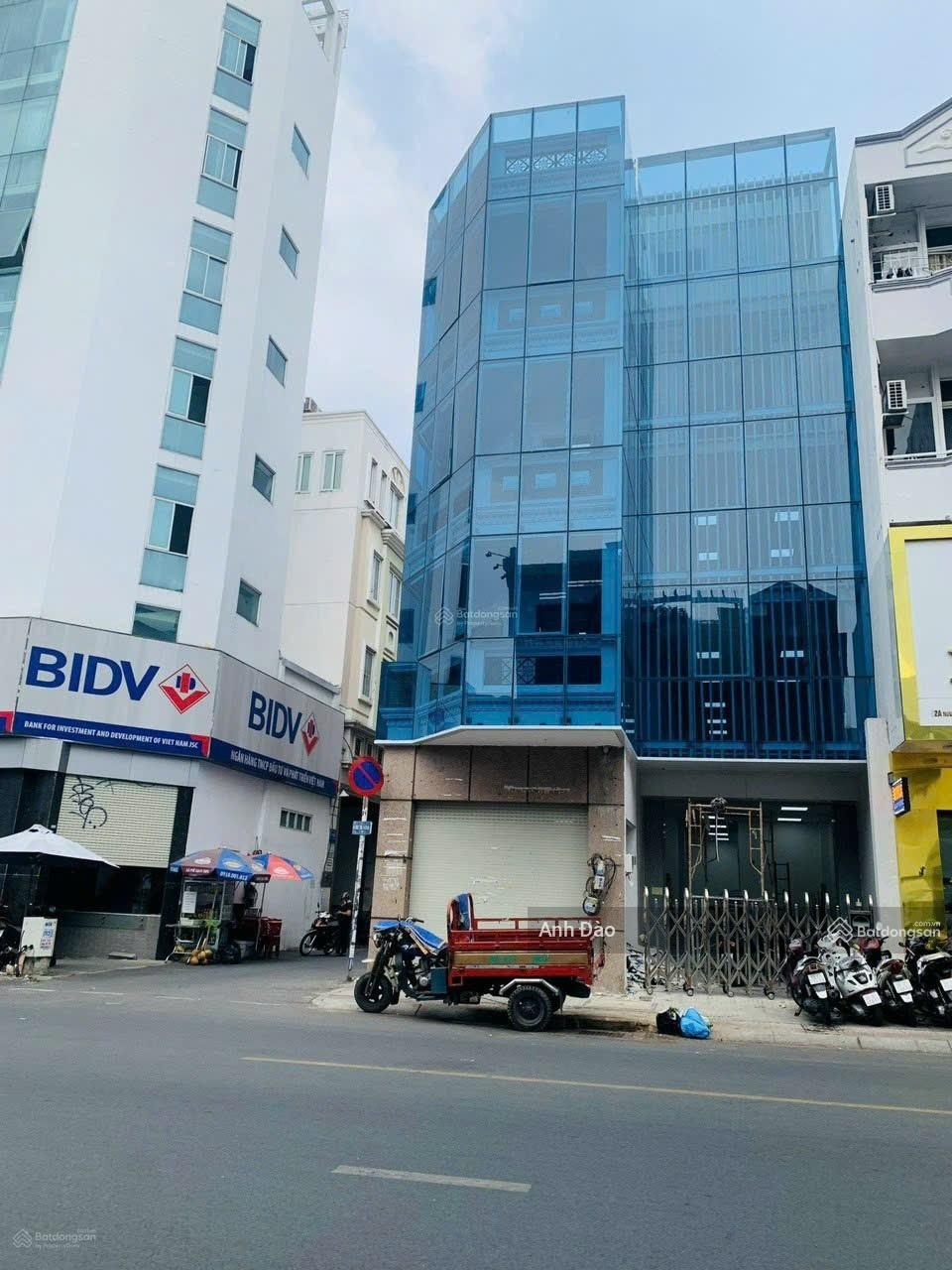 Cho thuê siêu phẩm Nhà Mặt tiền Tô Hiến Thành - Thành Thái - Quận 10.