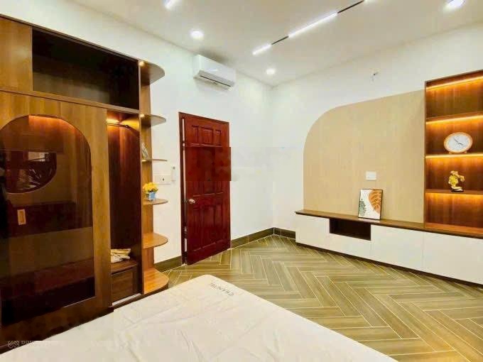 Bán nhà 1 trệt 2 lầu xây mới hẻm 1/ Phan Văn Trị, P.11, Bình Thạnh, 51m2, 4PN 4WC, HXH, 2tỉ550. SHR