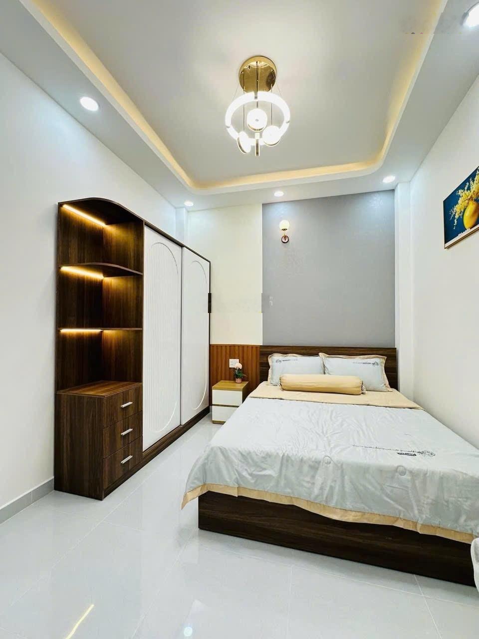 Cơ Hội Hiếm Nhà Lê Văn Duyệt, Phường 1, Bình Thạnh - 52,8m2 - Giá 2tỷ680. Sổ Sẵn, Công Chứng Ngay!