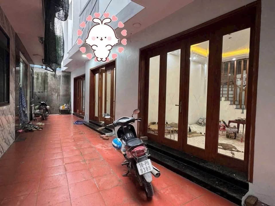 Bán nhà 3 tầng tại đường Thượng Lỗi, thành phố Nam Định, gần hồ Đầm Bét