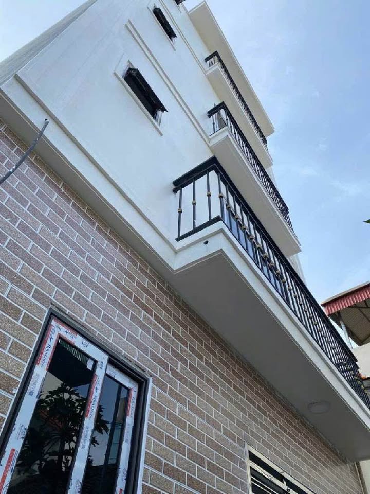 Nhà đẹp Lạc Thị, Đại Hưng, 4 tầng, 40m2, ngõ thông, sẵn sổ, giá hợp lý