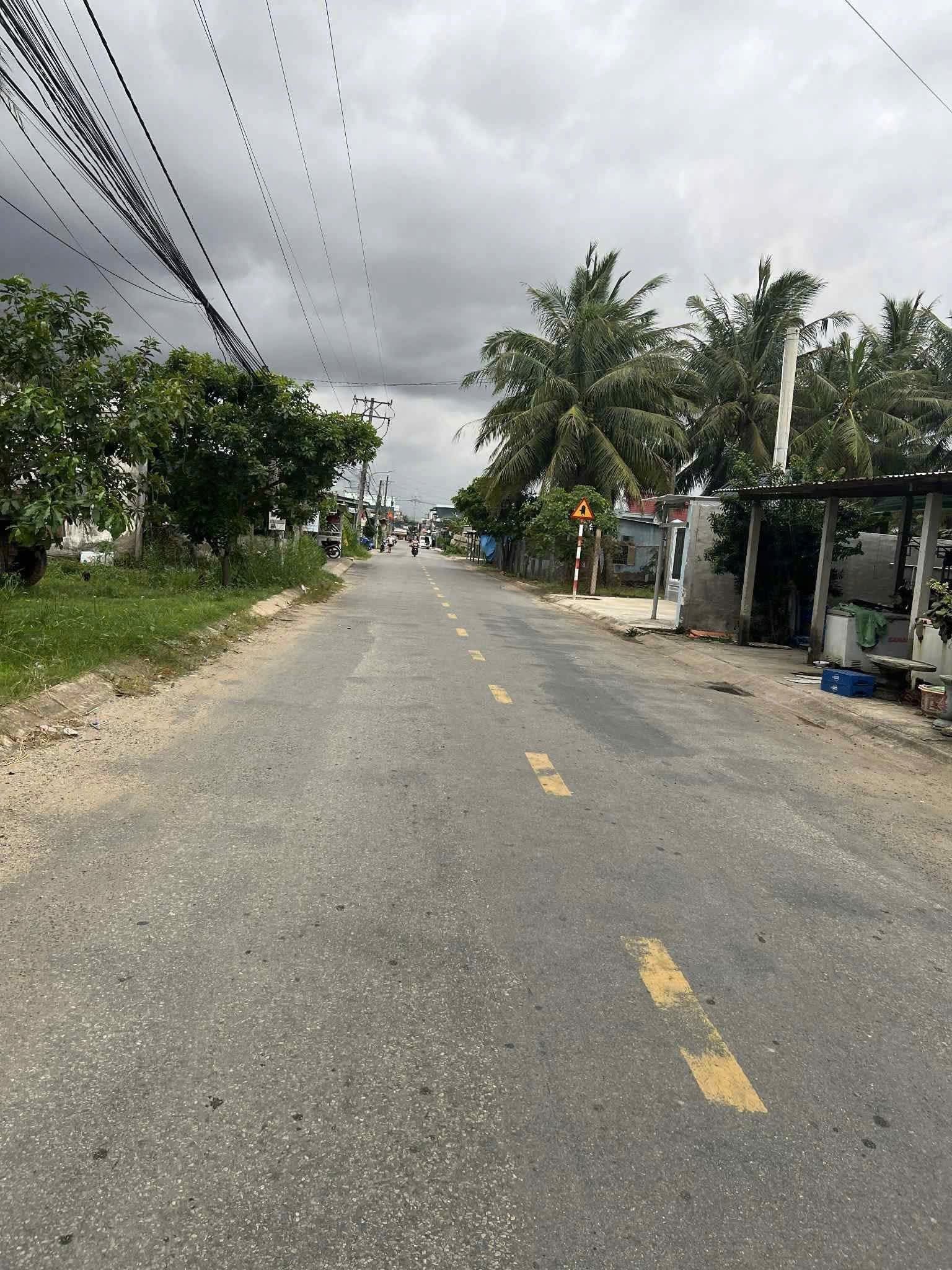 Đất Vĩnh Long mặt tiền, gần chợ, trường học, giá yêu thương