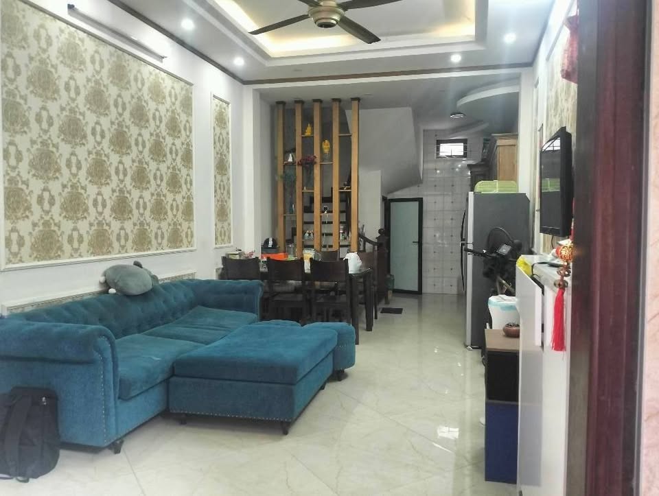 Nhà phố Kim Ngưu lô góc, an sinh đỉnh, chốt ngay