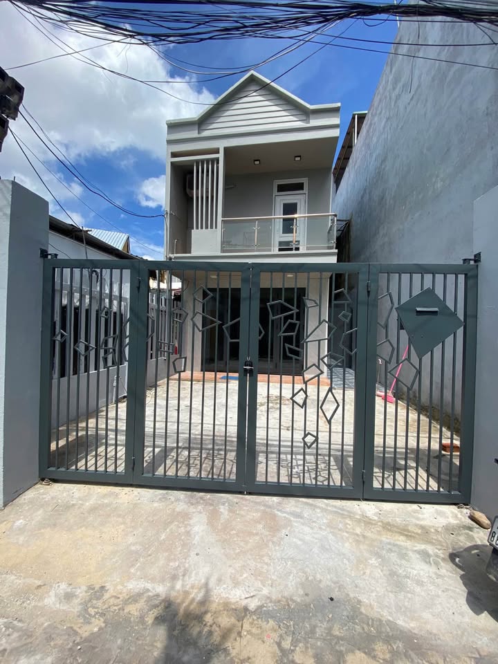 Cho thuê nhà kiệt 3m, 200m2, 2 tầng, gần Cách Mạng Tháng Tám, Đà Nẵng