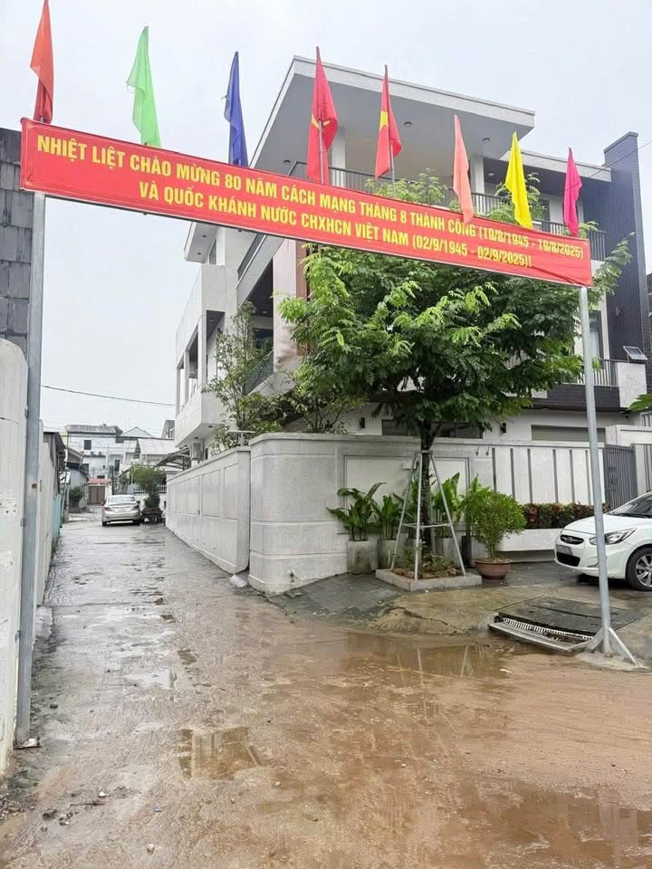 Bán đất vàng kiệt oto 2.2 tỷ, ngang 4.5m, 66.3m2 - Thừa Thiên Huế