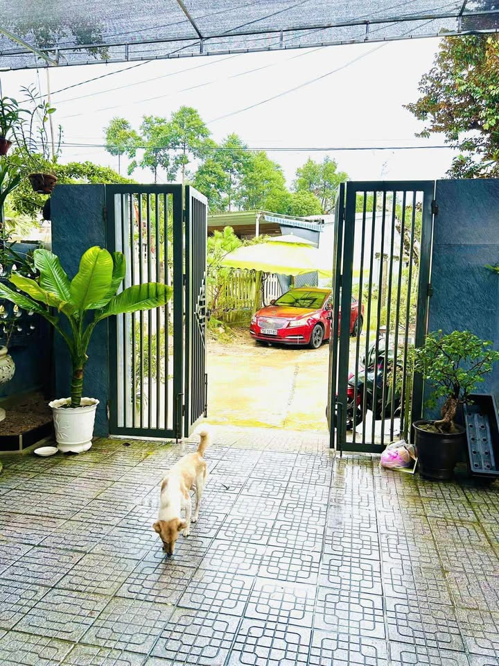 Chào mừng quý vị đến với căn nhà cấp 4 hiện đại, tọa lạc tại khu quy hoạch Đồng Cát, Thừa Thiên Huế