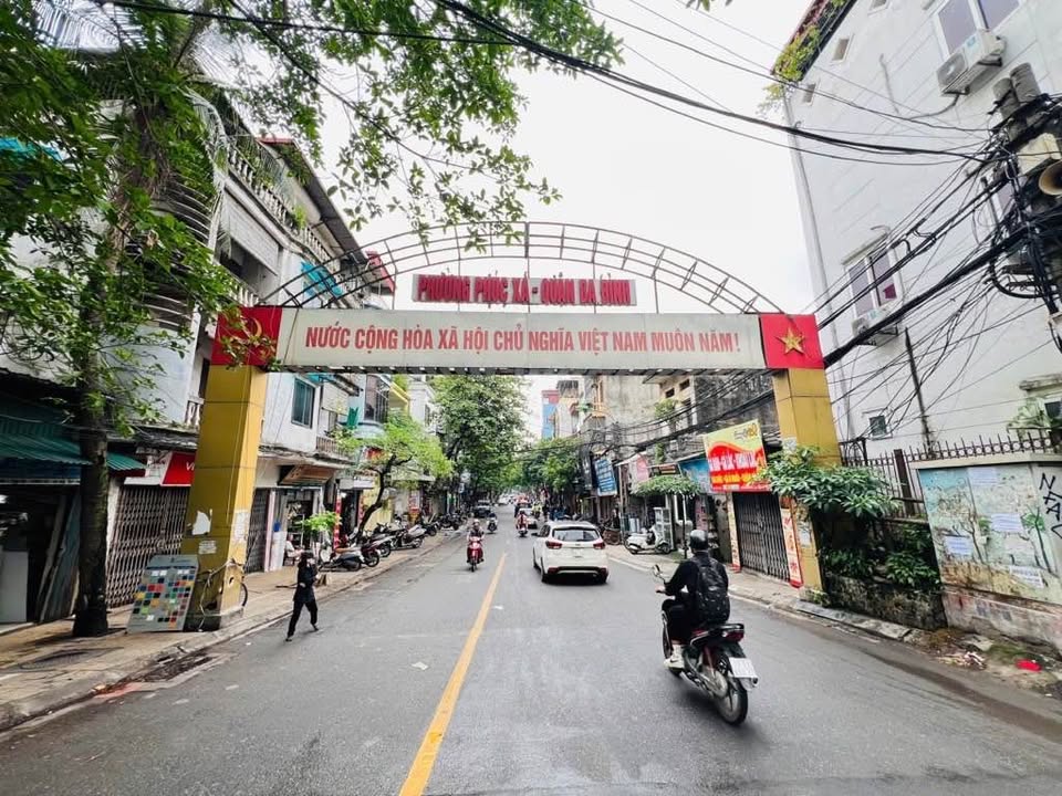 Nhà 6 tầng khu phân lô Ba Đình, 3,45 tỷ, sổ đỏ chính chủ