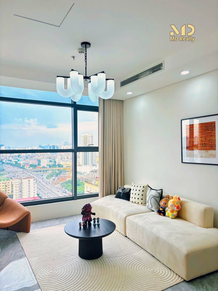 Căn hộ 3 phòng ngủ "full đồ xịn" tại Capital Elite, 18 Phạm Hùng