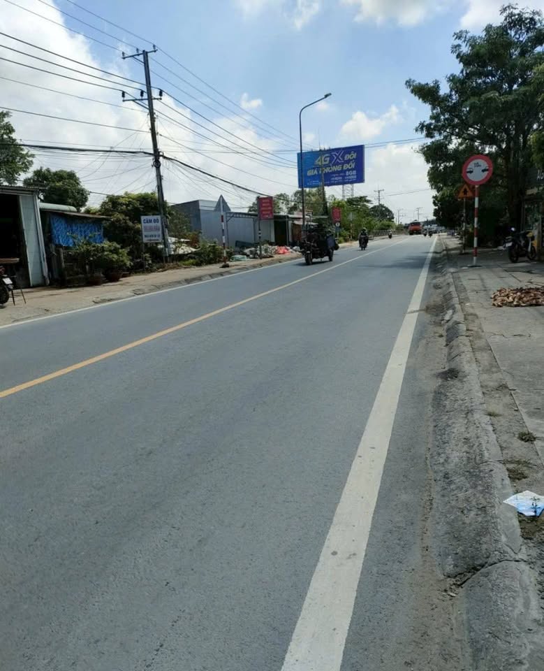 Nhà cấp 4 mặt tiền Nguyễn Trãi, Đồng Tháp, kinh doanh cực đỉnh, giá chỉ 3,1 tỷ