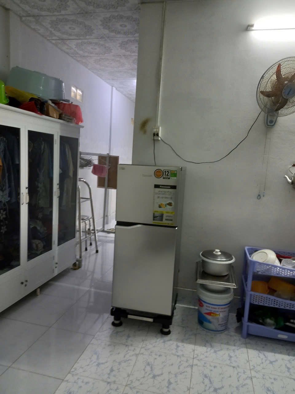 Nhà hẻm Sóc Trăng, ngang 5m, 2 phòng ngủ, gần ngã tư Lê Duẩn, giá hời như mua tặng