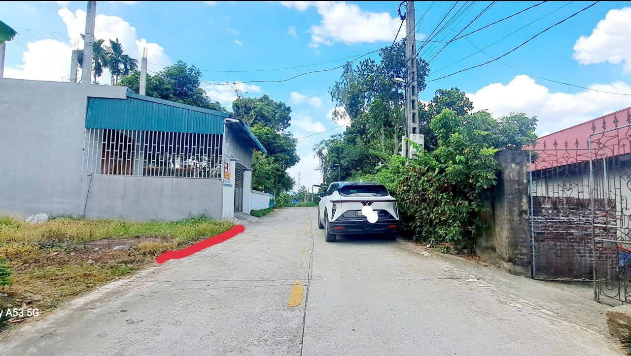 Đất Vĩnh Phúc 150m2 thổ cư, 3 mặt tiền, đường 3 ô tô tránh, giá 1,6 tỷ