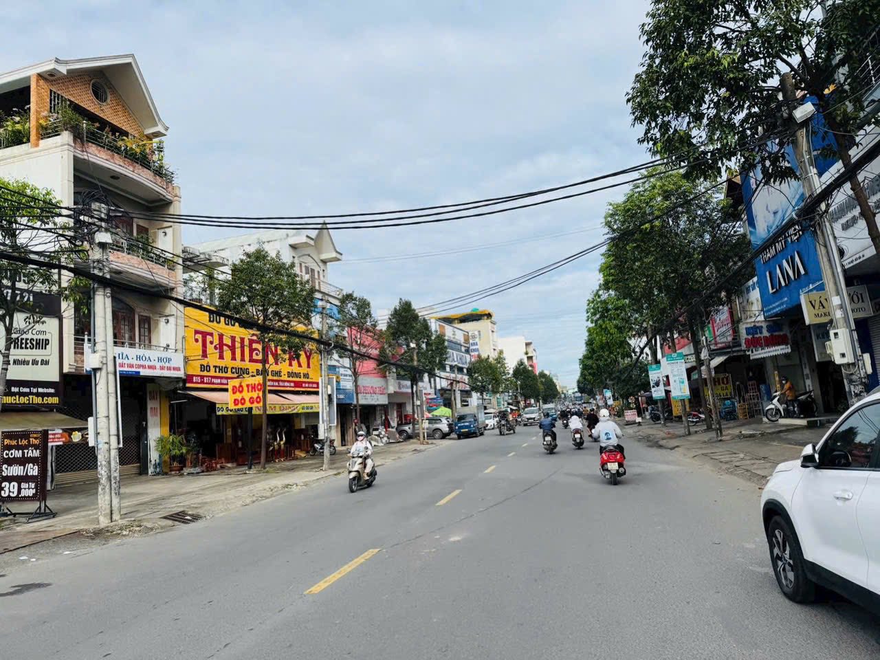 Bạn đang tìm kiếm một bất động sản độc đáo, vị trí đắc địa tại trung tâm Đồng Nai