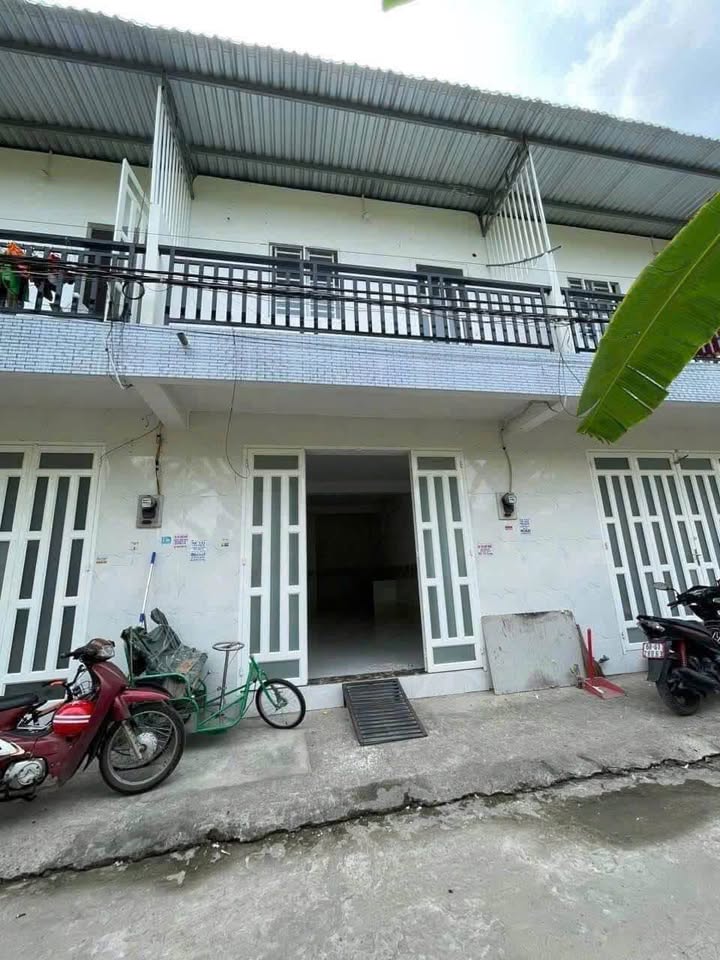 Cho thuê nhà 2 phòng ngủ, hẻm ô tô 4m, giá chỉ 4 triệu/tháng