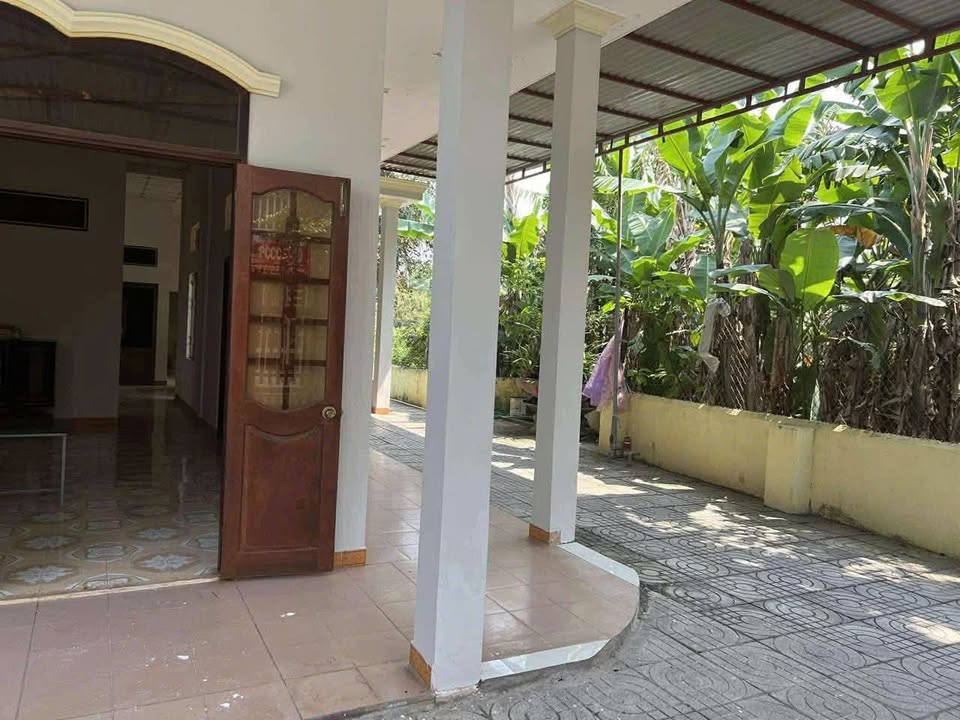 Bán nhà hẻm ô tô đường Trần Hưng Đạo, thông Chu Văn An, diện tích 273m2, tiện làm văn phòng, spa, yoga, nhà trẻ