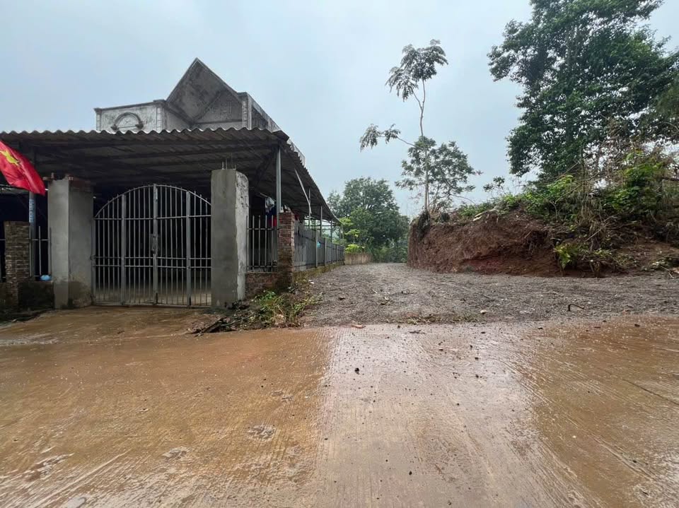 Siêu phẩm đất nghỉ dưỡng 3368m² Hòa Bình - sổ hồng sẵn sàng công chứng