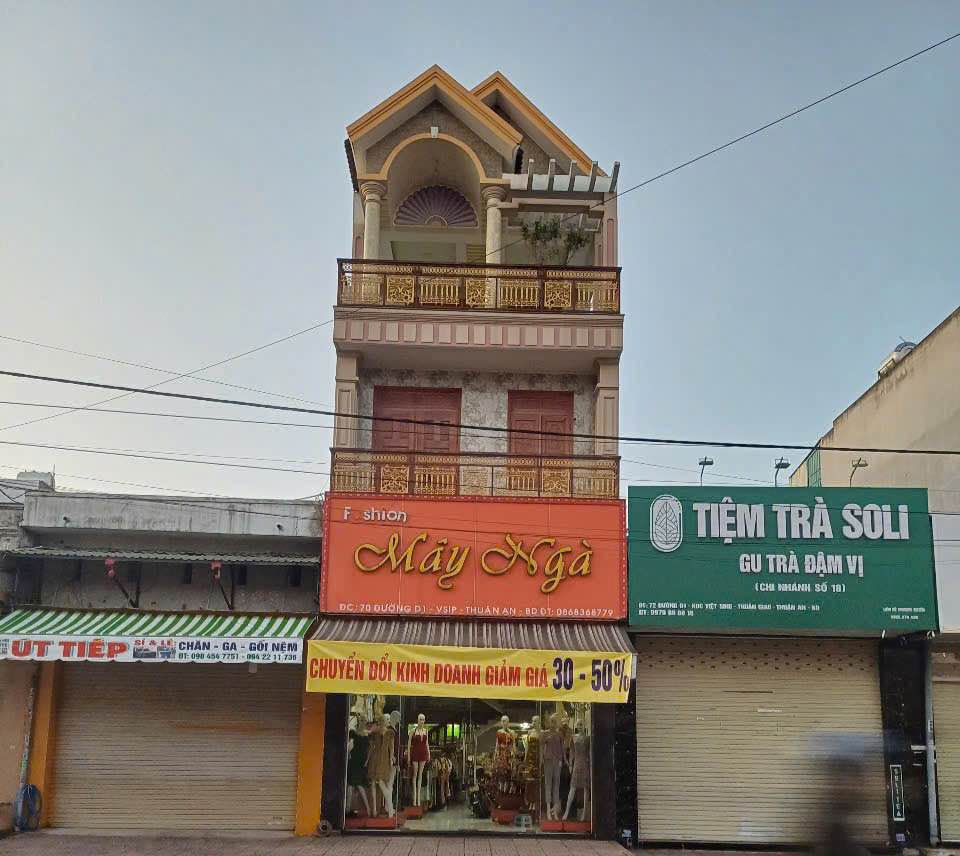 Nhà 3 tầng mặt tiền đường D1 - VSIP 1, kinh doanh đỉnh, cho thuê 25 triệu/tháng